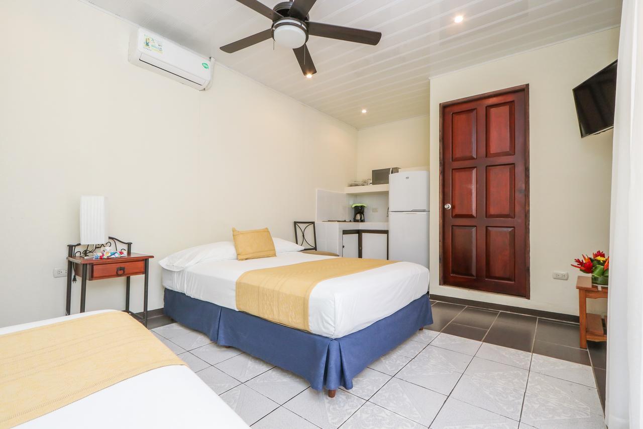 Hotel Flor Blanca Manuel Antonio Εξωτερικό φωτογραφία