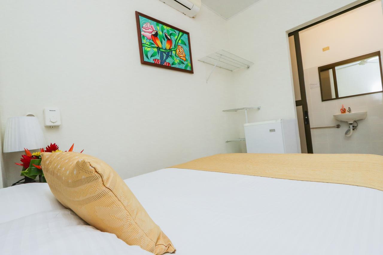 Hotel Flor Blanca Manuel Antonio Εξωτερικό φωτογραφία