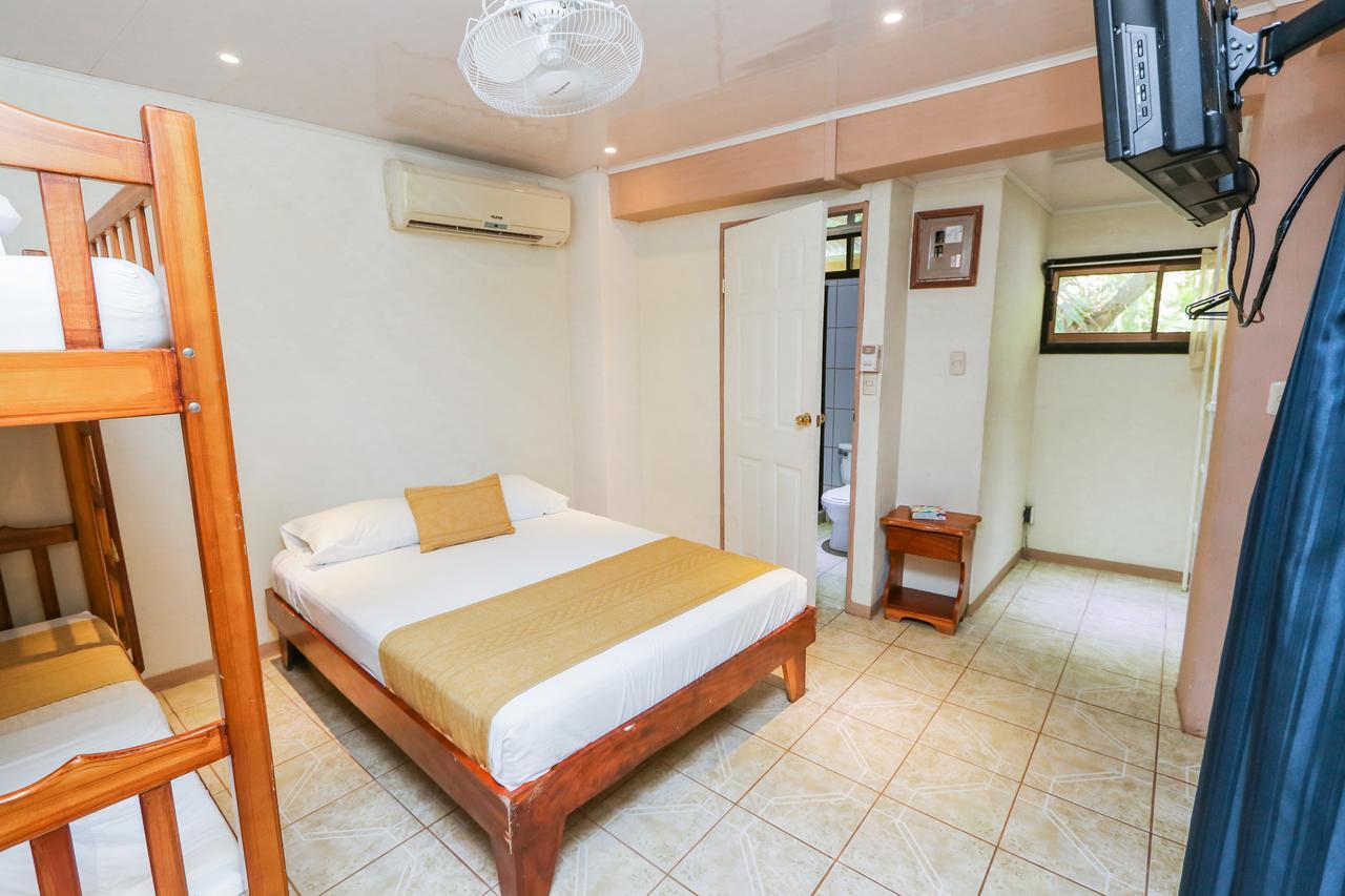 Hotel Flor Blanca Manuel Antonio Εξωτερικό φωτογραφία