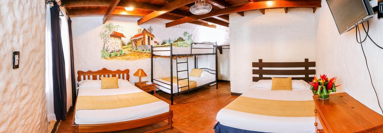Hotel Flor Blanca Manuel Antonio Εξωτερικό φωτογραφία