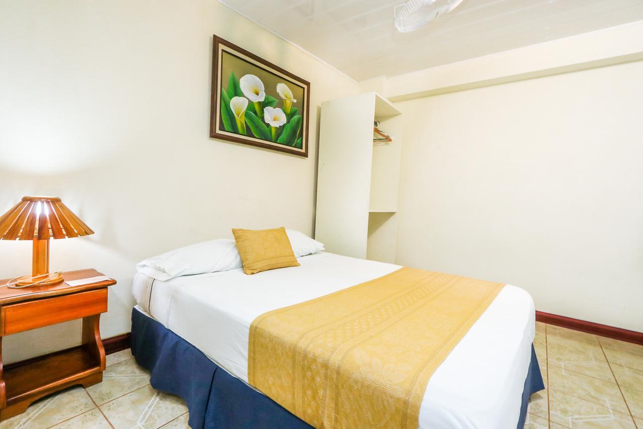Hotel Flor Blanca Manuel Antonio Εξωτερικό φωτογραφία