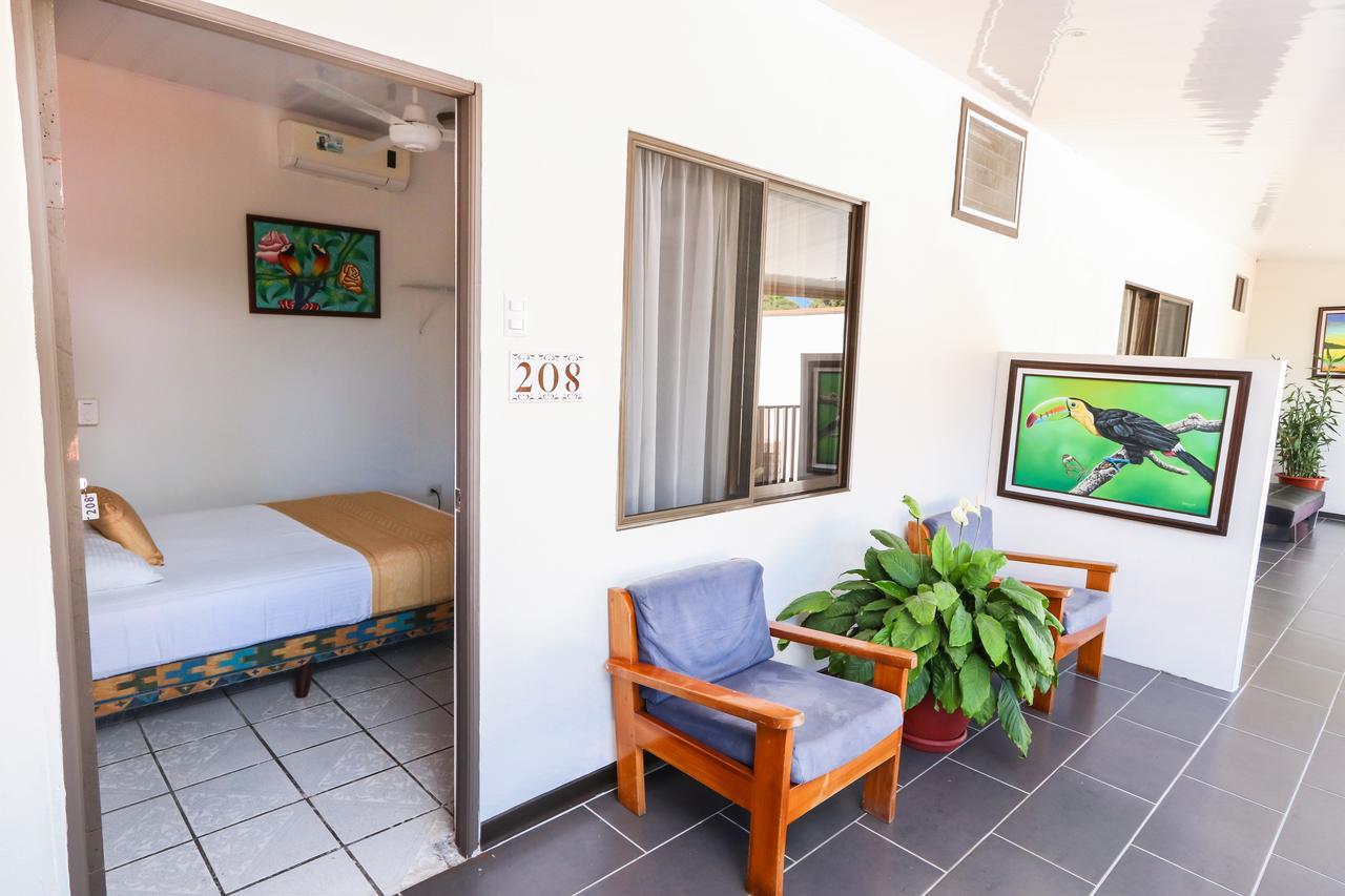 Hotel Flor Blanca Manuel Antonio Εξωτερικό φωτογραφία