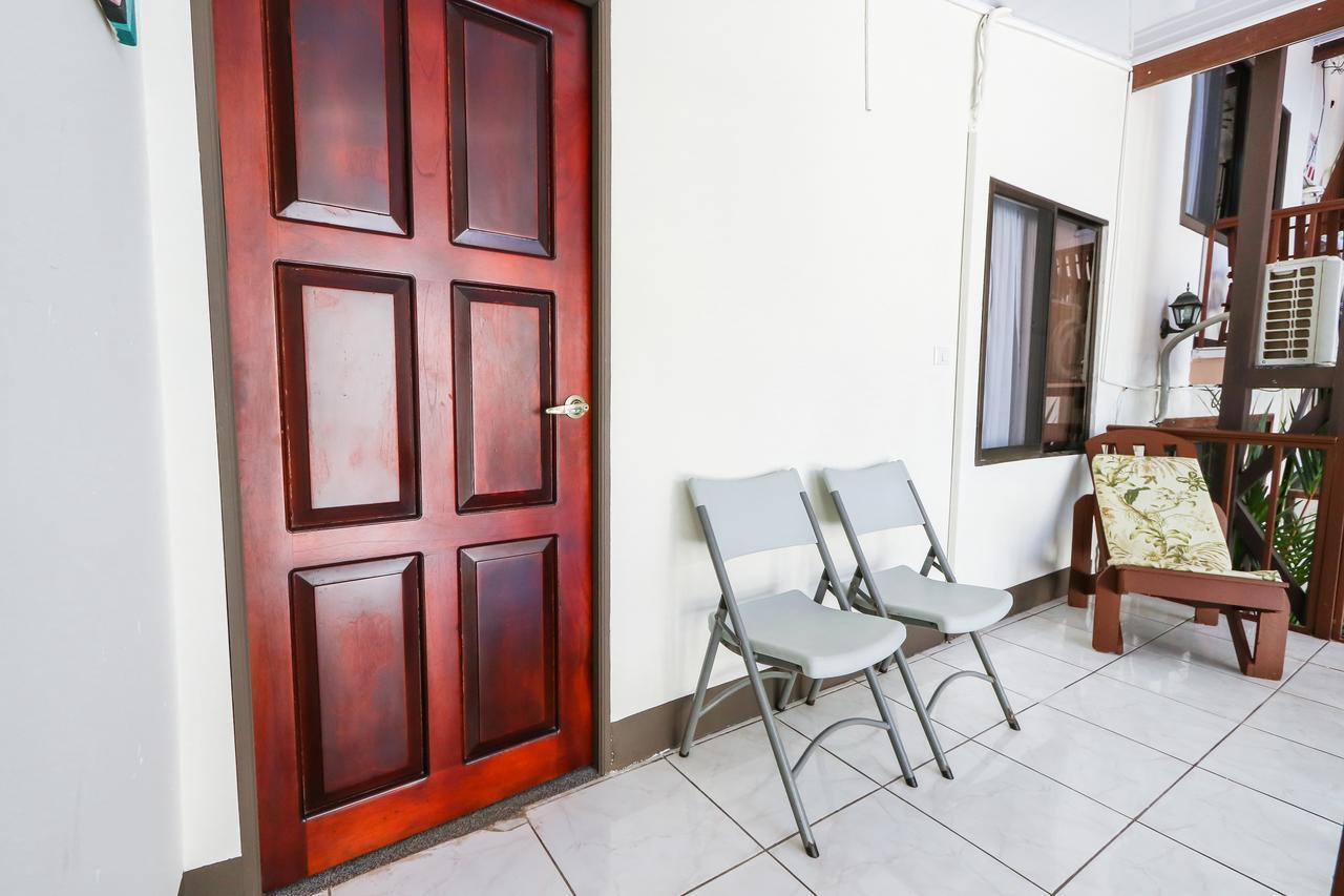 Hotel Flor Blanca Manuel Antonio Εξωτερικό φωτογραφία