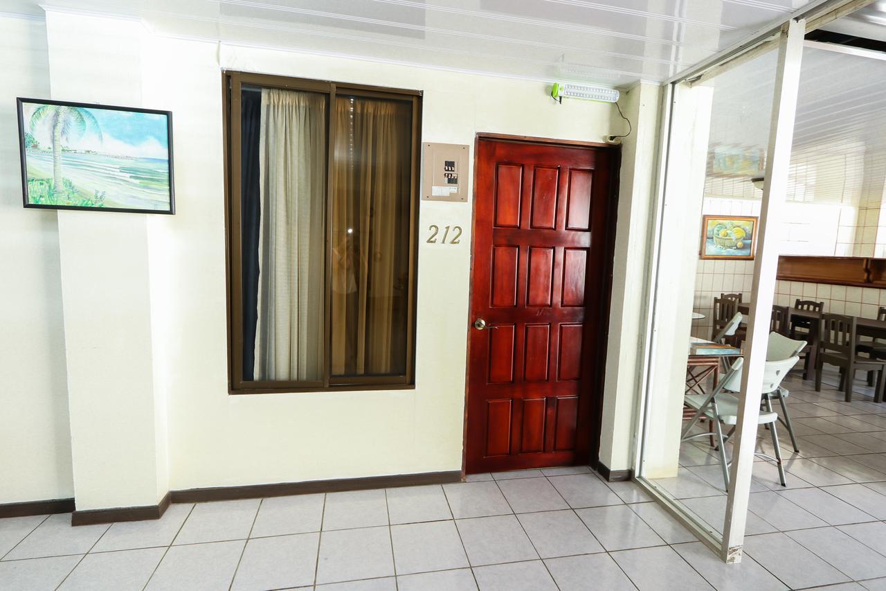 Hotel Flor Blanca Manuel Antonio Εξωτερικό φωτογραφία