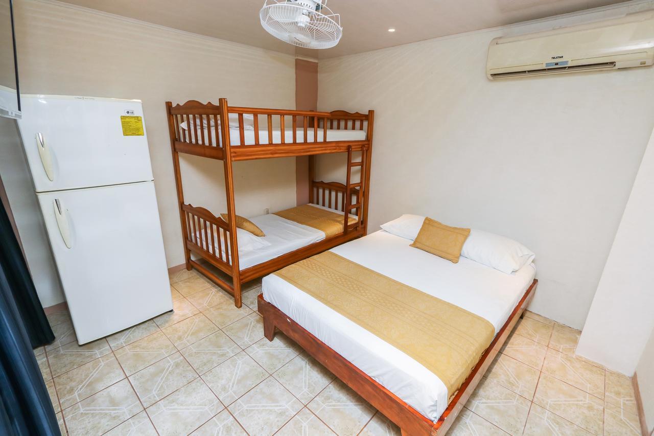 Hotel Flor Blanca Manuel Antonio Εξωτερικό φωτογραφία