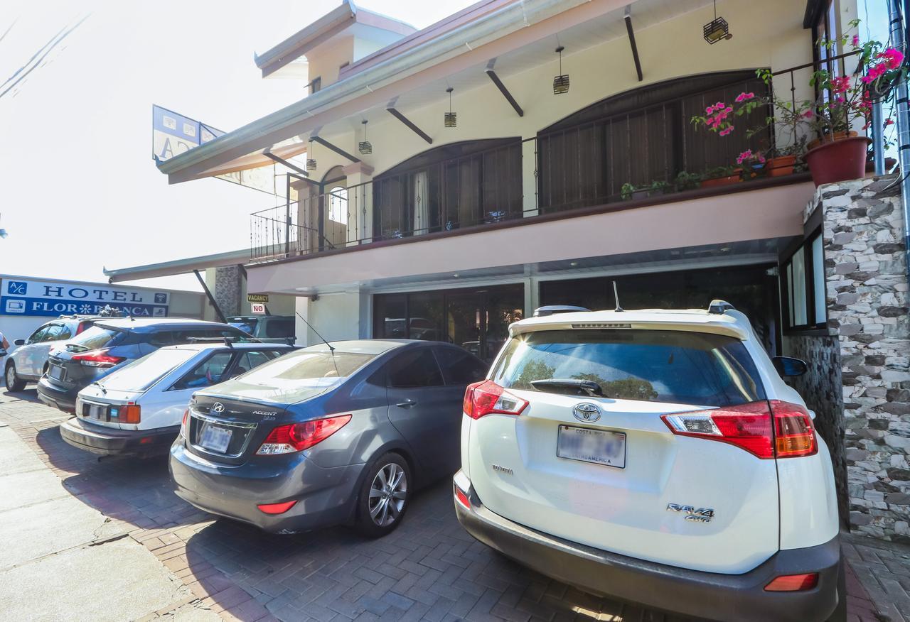 Hotel Flor Blanca Manuel Antonio Εξωτερικό φωτογραφία
