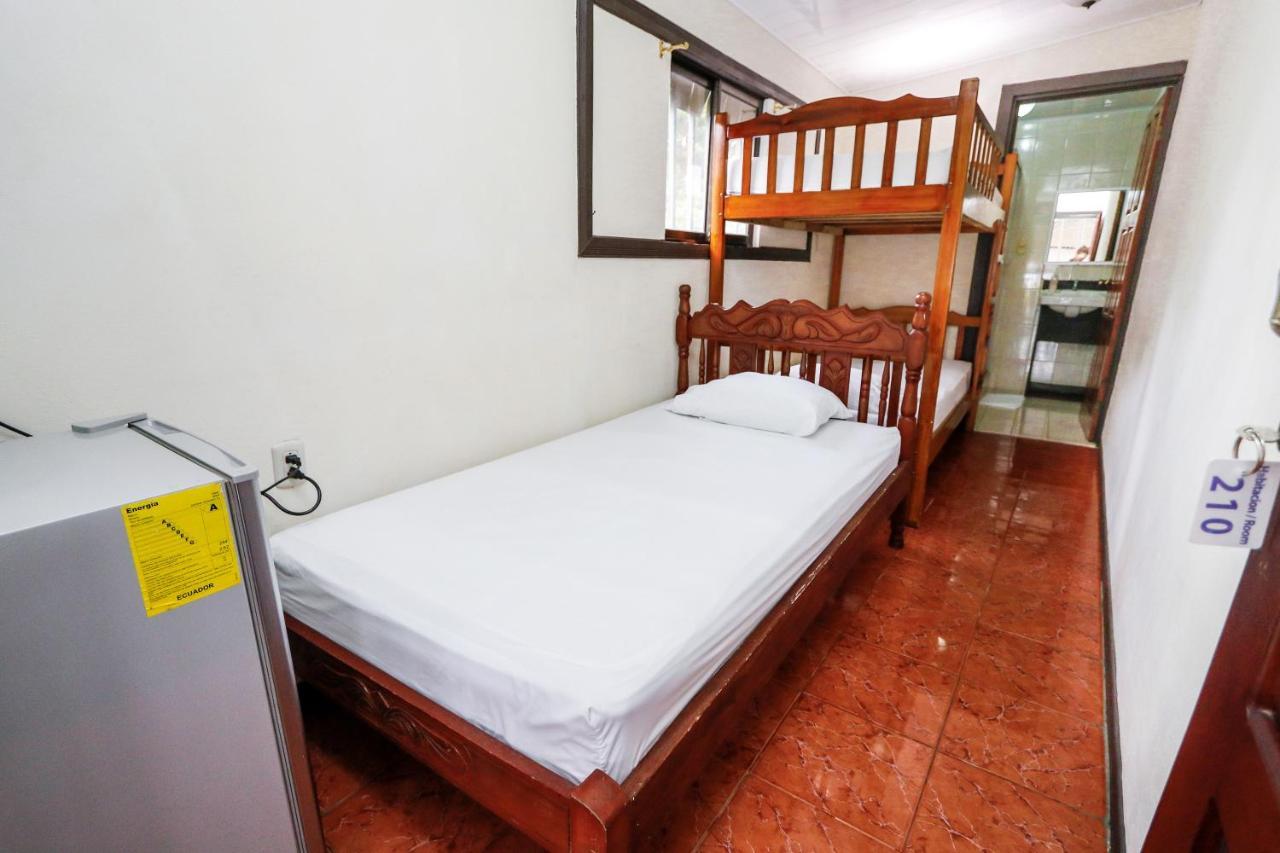 Hotel Flor Blanca Manuel Antonio Εξωτερικό φωτογραφία