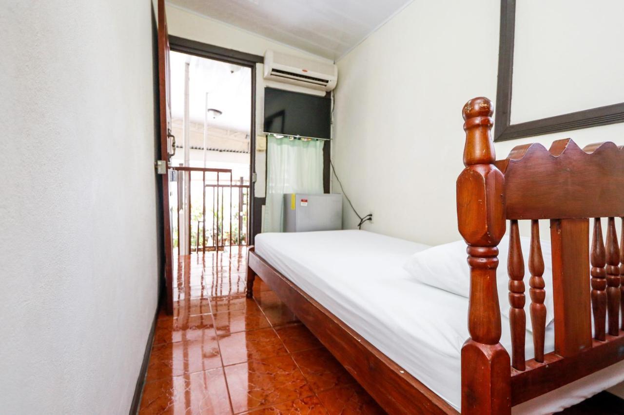 Hotel Flor Blanca Manuel Antonio Εξωτερικό φωτογραφία